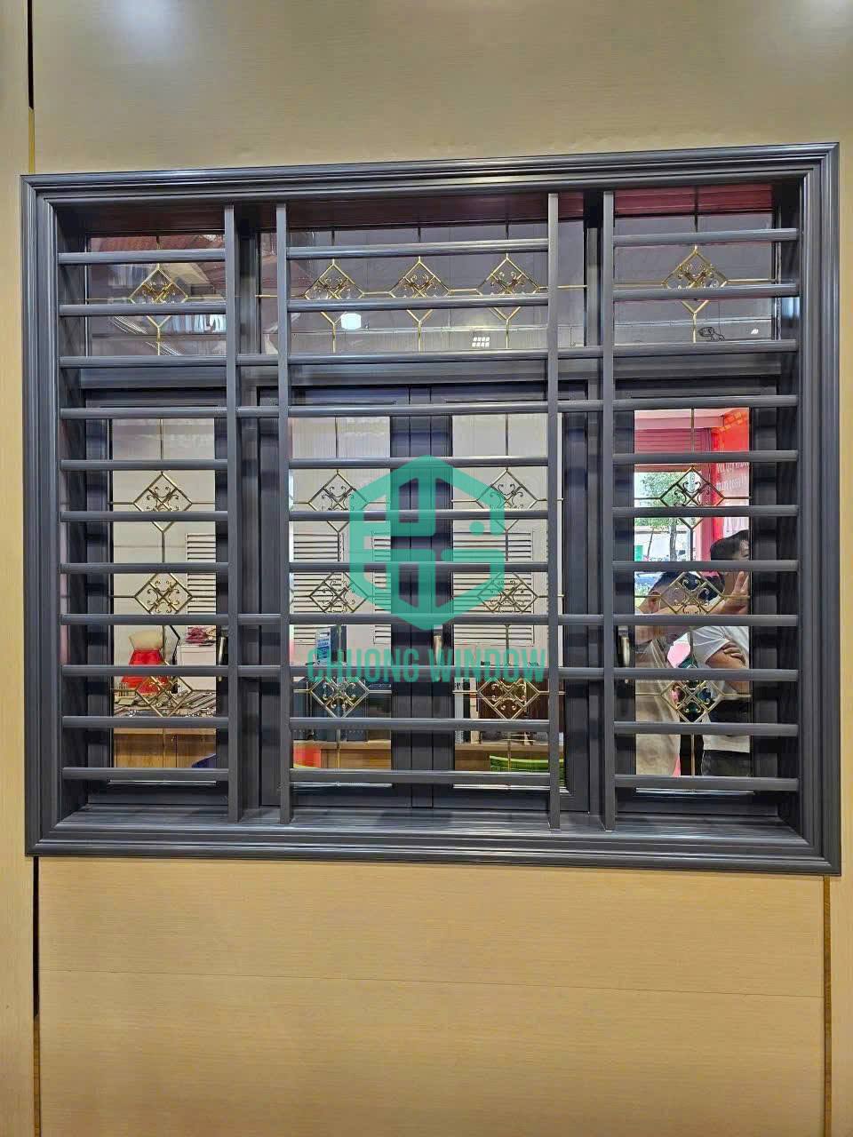 Cửa sổ nhôm Xingfa thanh chắn  kính cường lực 8(mm)