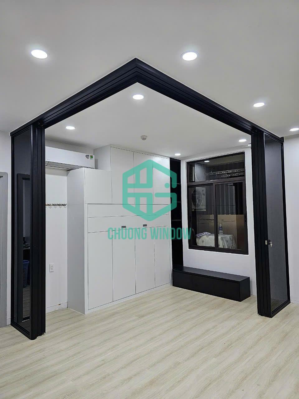 Vách ngăn kính cường lực tạo phòng kín có thể gấp gọn-Mẫu 01